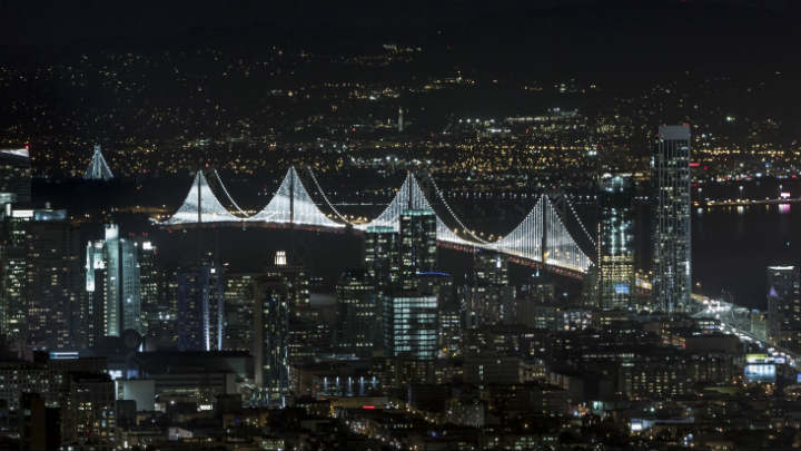 Connected bridge lighting – San Francisco Bay Bridge