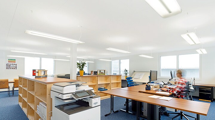 LED lighting in the offices of architecture firm Planteams
