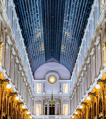 Philips lighting in the Galeries Royales