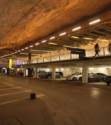 The new lights installed by Philips Lighting creates a unique atmosphere at P-Hämppi parking garage