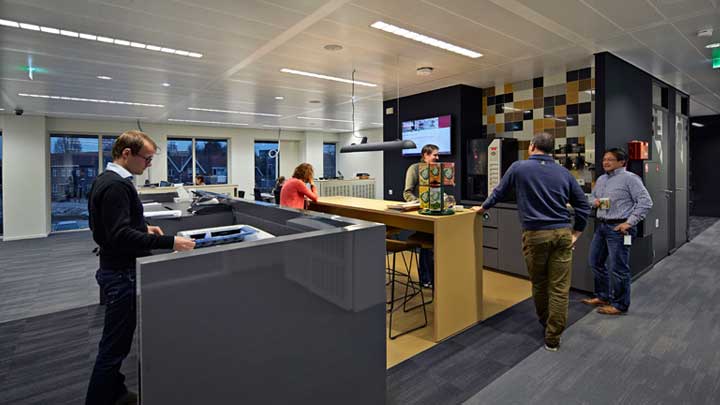 Offices at housing association 'thuis