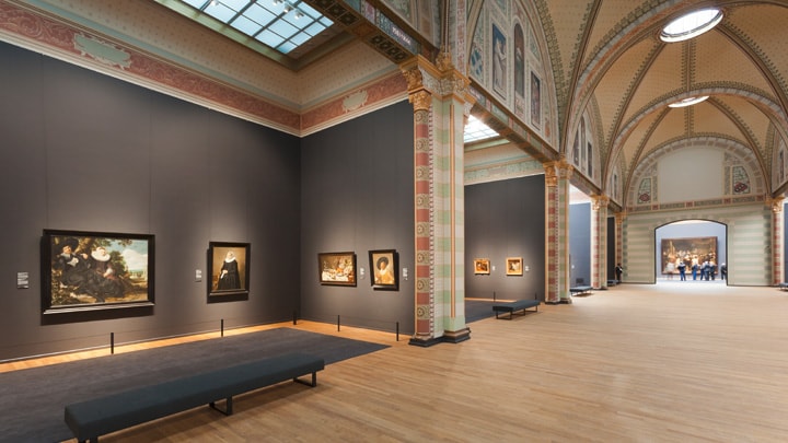 Different spaces in the Rijksmuseum Amsterdam – Philips Lighting