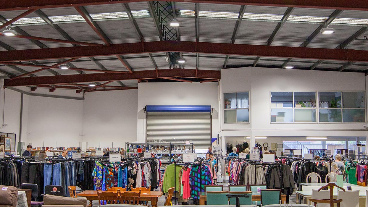 Lifeline Supa Stores Philips lighting