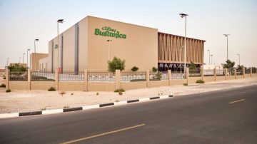Vertical farm in desert requiring precise climate and lighting control