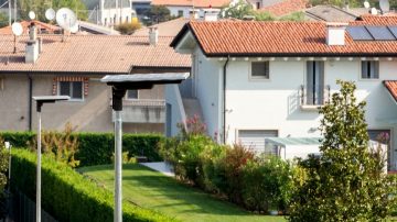 Solar and hybrid lighting technology